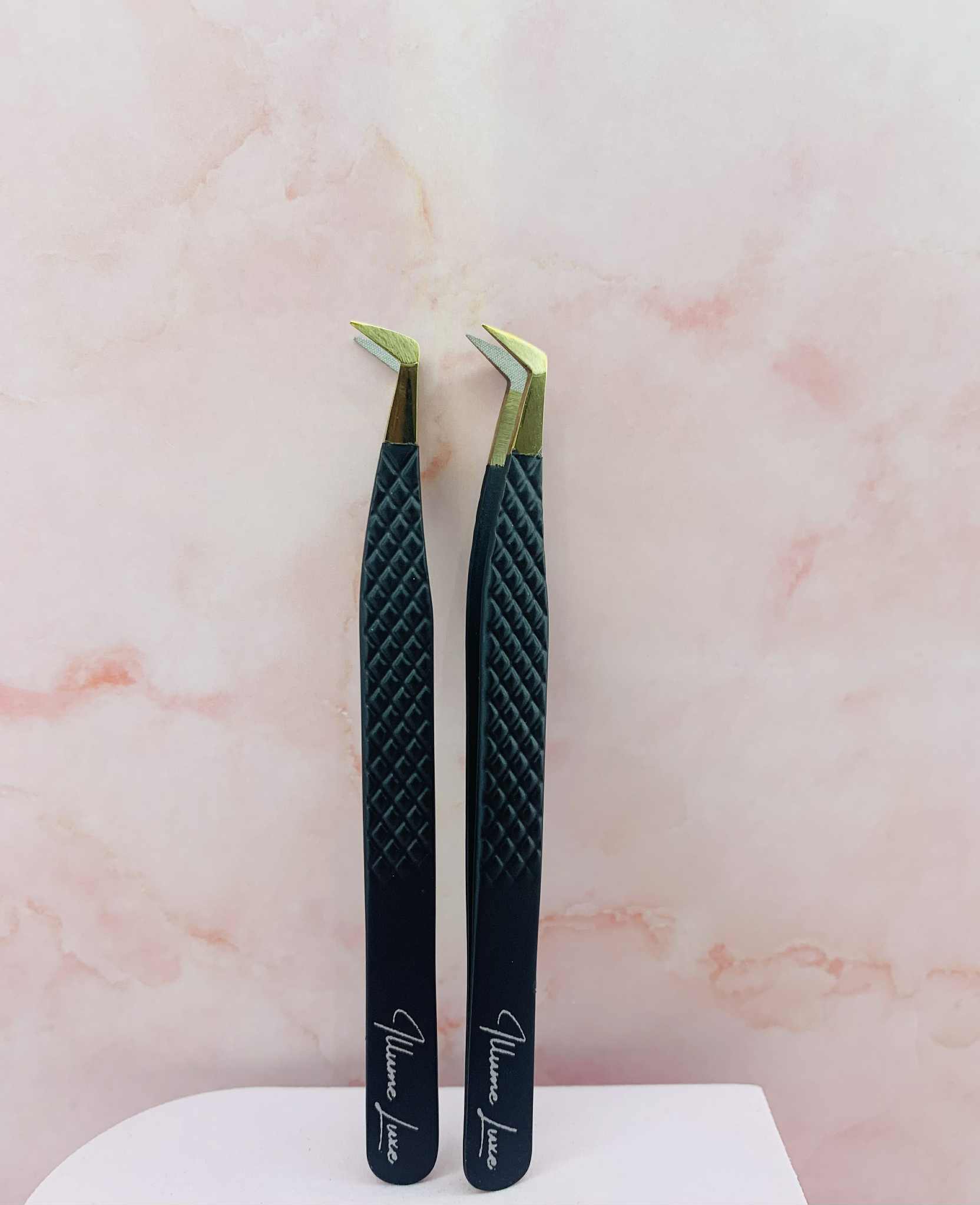 Cluster Tweezer ~ Black